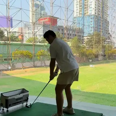 崔静怡
